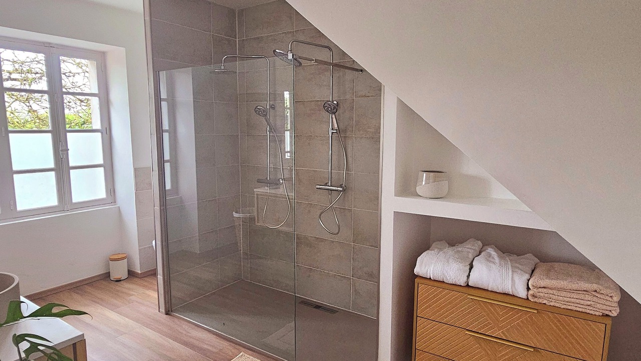 Photo of Bathroom in La Roche-sur-Yon