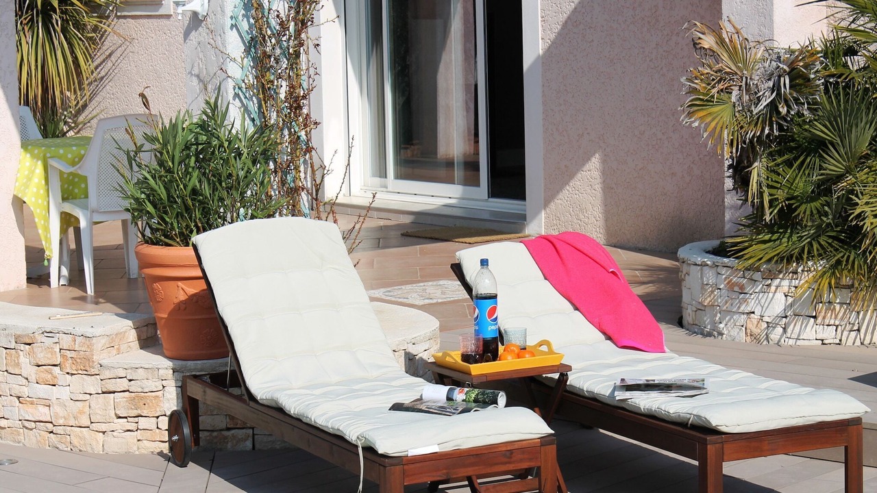 Photo of Patio Balcony in Rousson