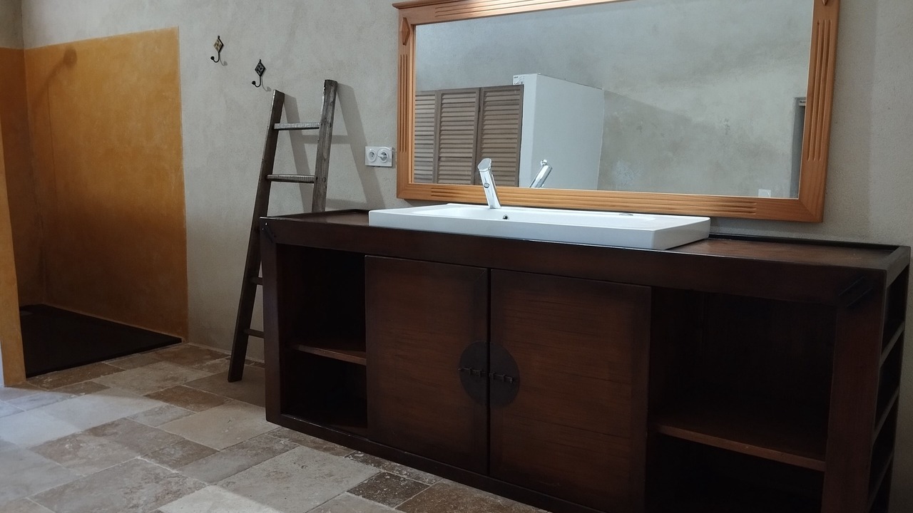 Photo of Bathroom in Gilhoc-sur-Ormeze