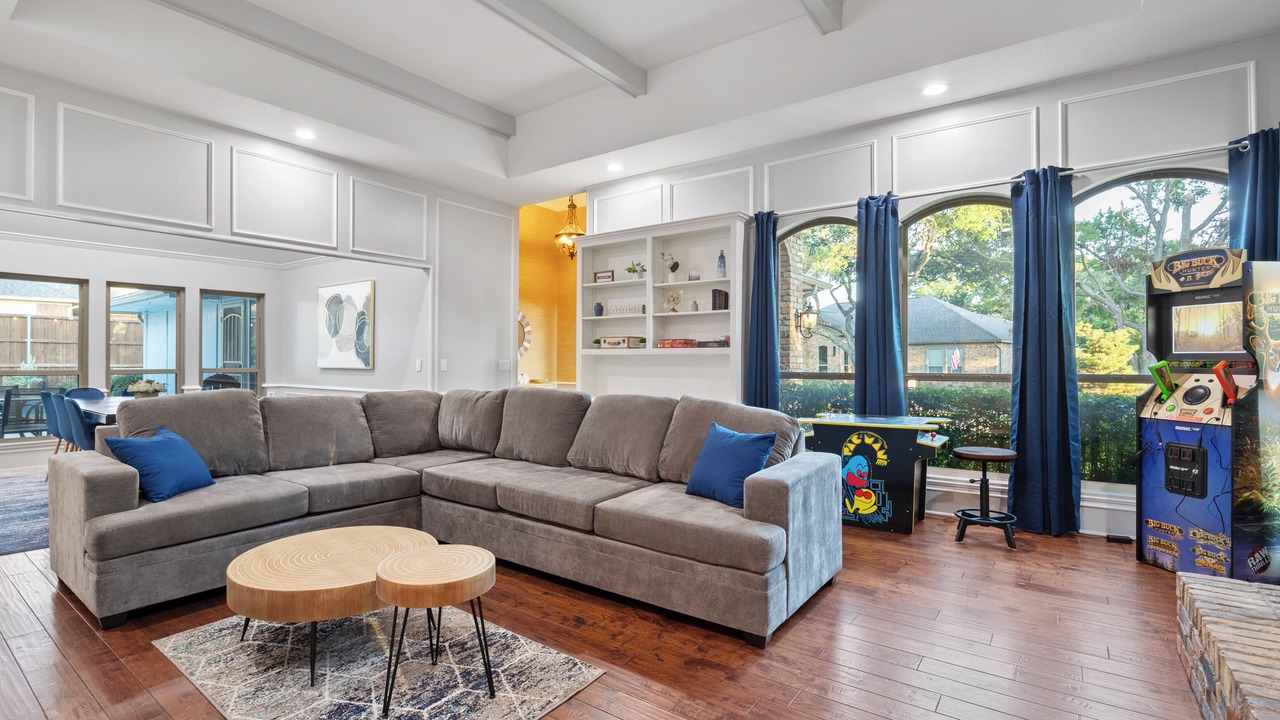 Photo of Livingroom in Far North Dallas