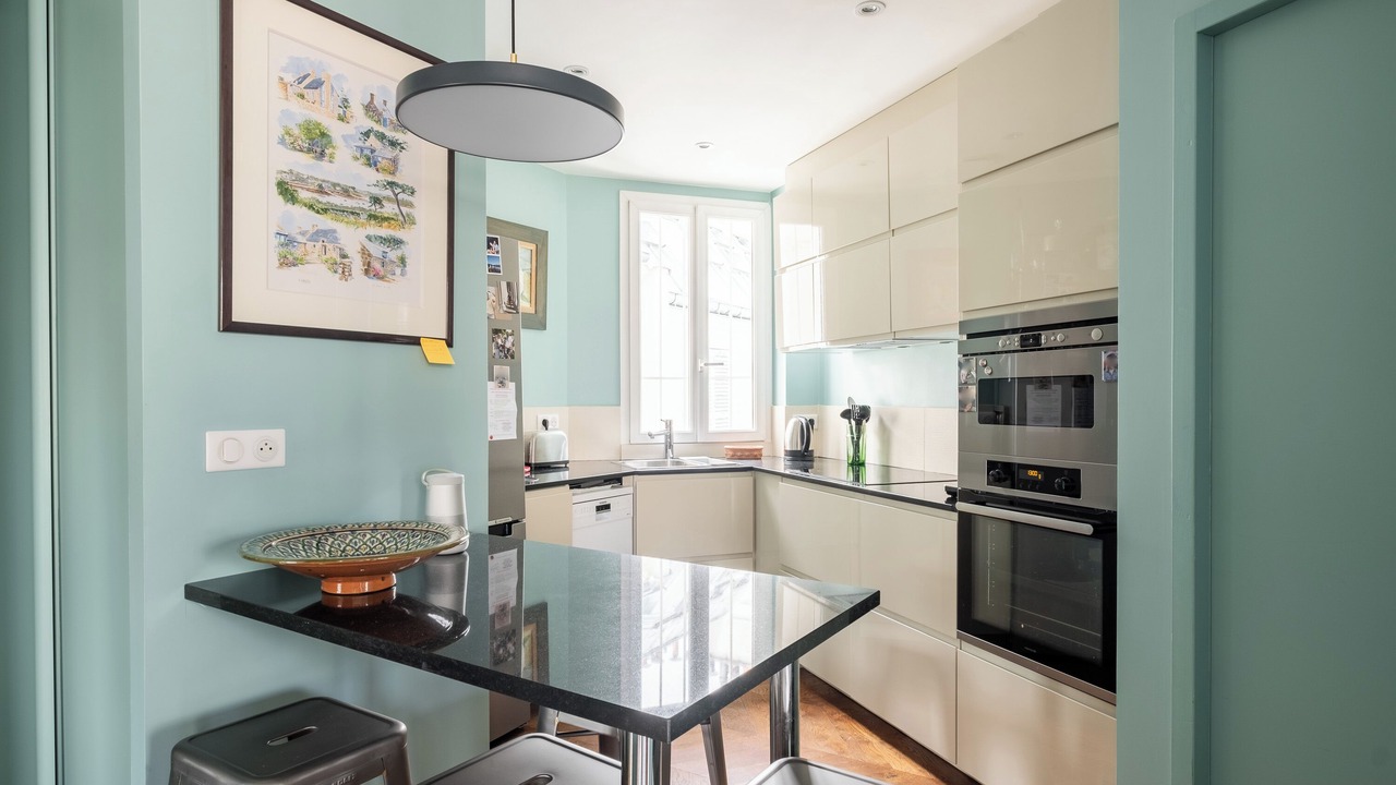 Photo of Kitchen in Villa Montmorency