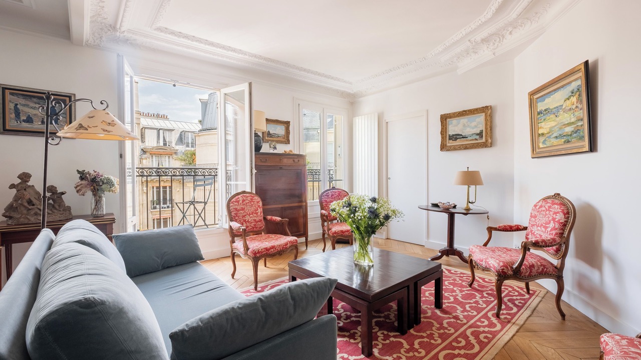 Photo of Livingroom in Villa Montmorency