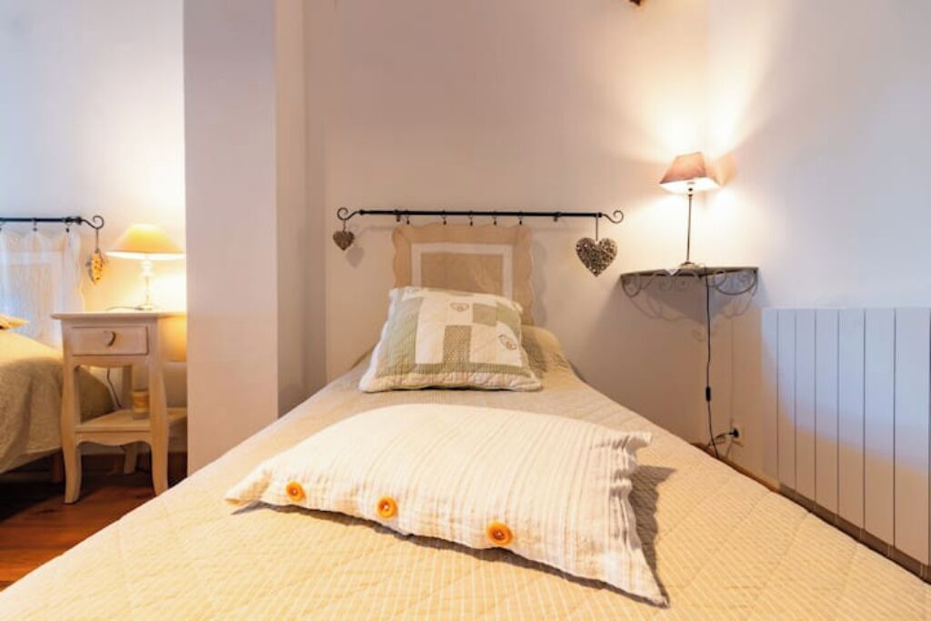 Photo of Bedroom in La Tourette-Cabardes