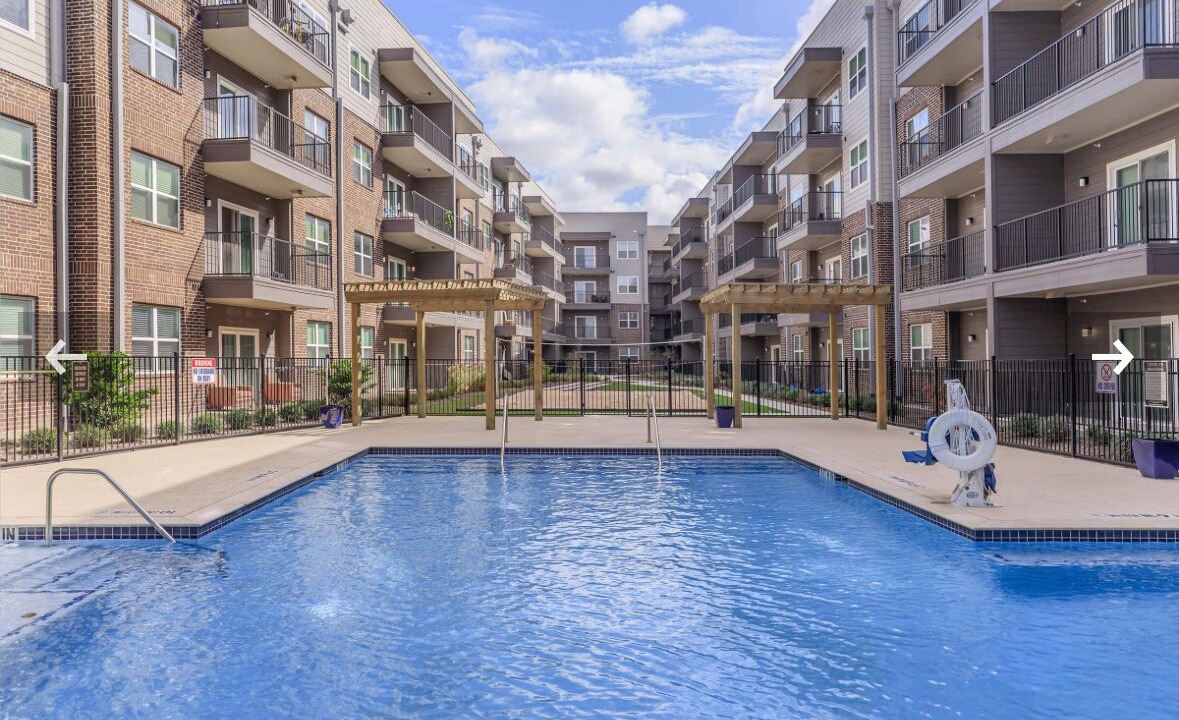 Photo of Outdoor in George Bush Park/Eldridge