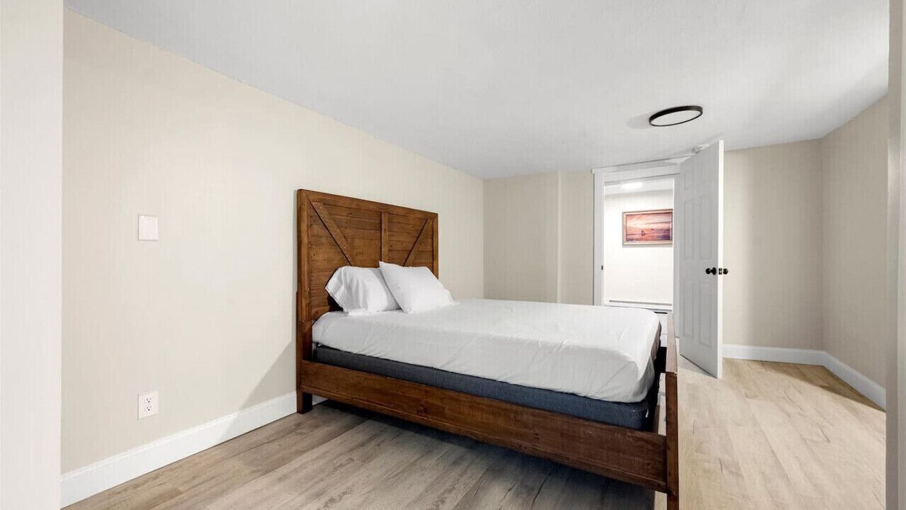 Photo of Bedroom in South Bay