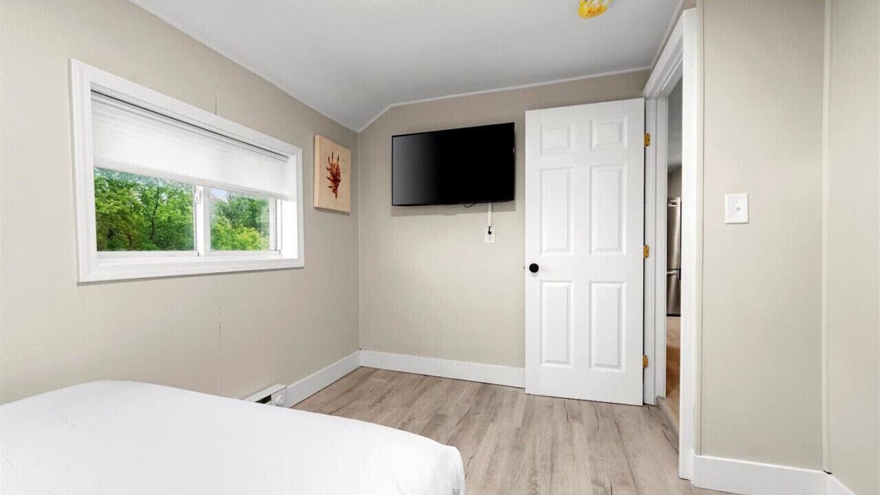 Photo of Bedroom in South Bay