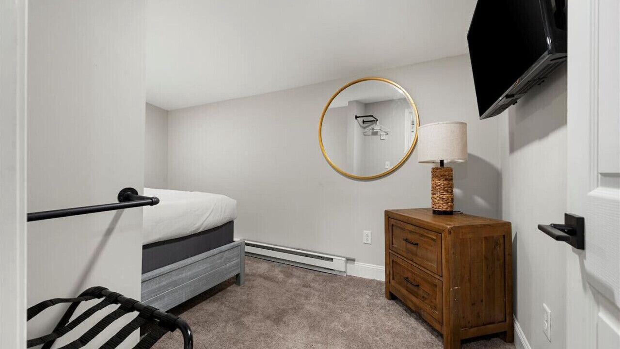 Photo of Bedroom in Sylvan Beach