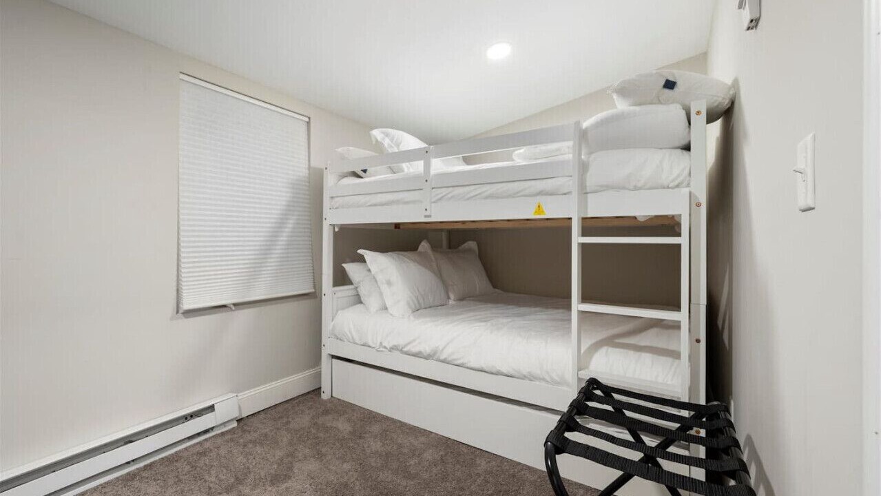 Photo of Bedroom in Sylvan Beach