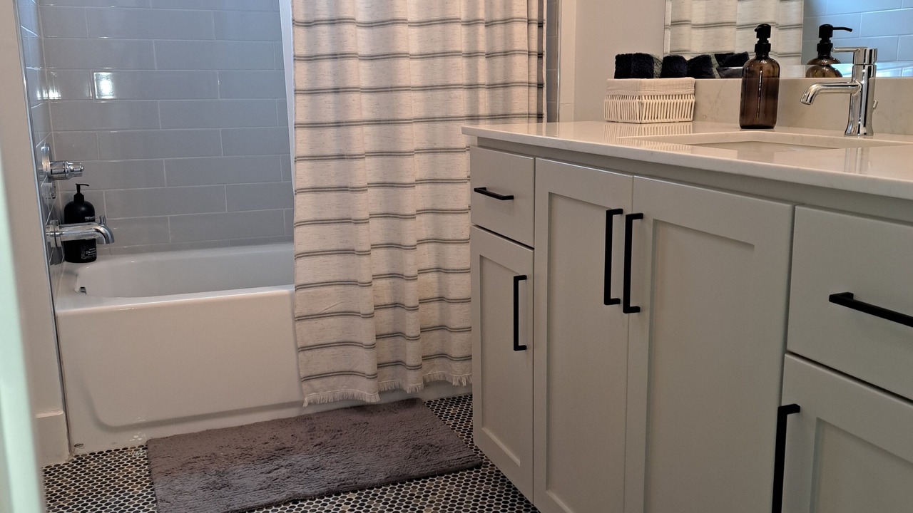 Photo of Bathroom in Southeast College Park