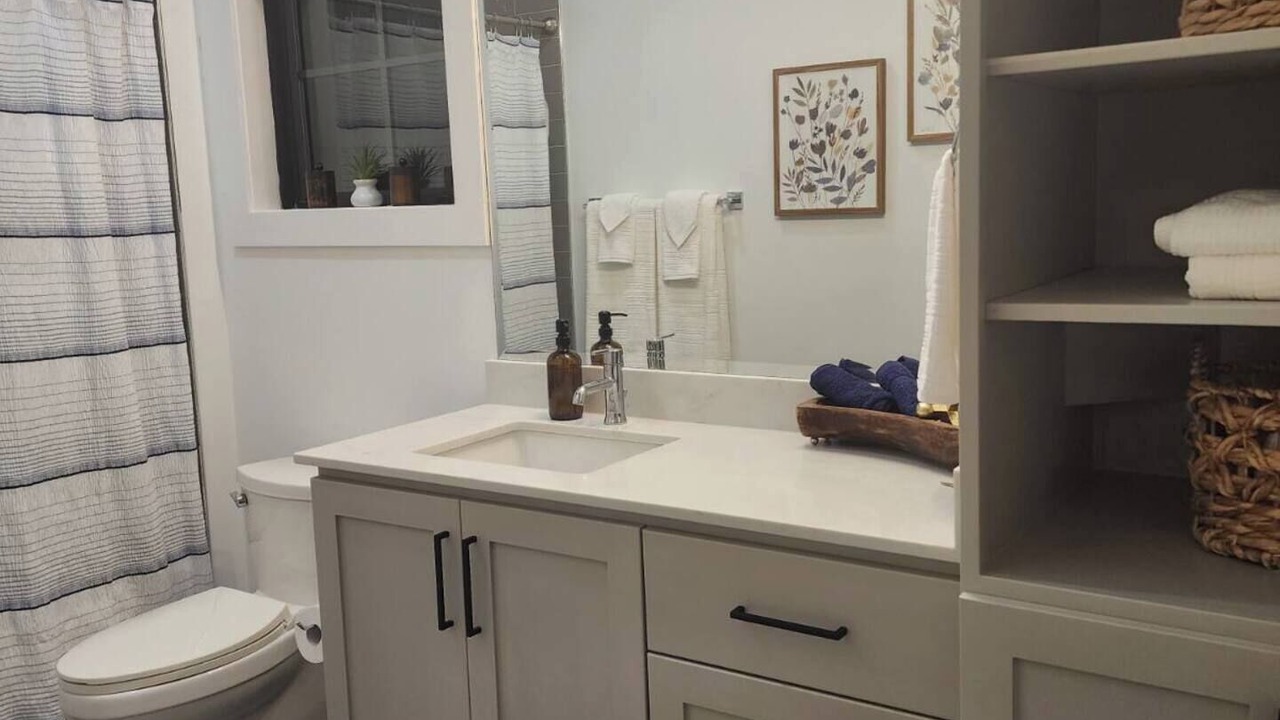 Photo of Bathroom in Southeast College Park