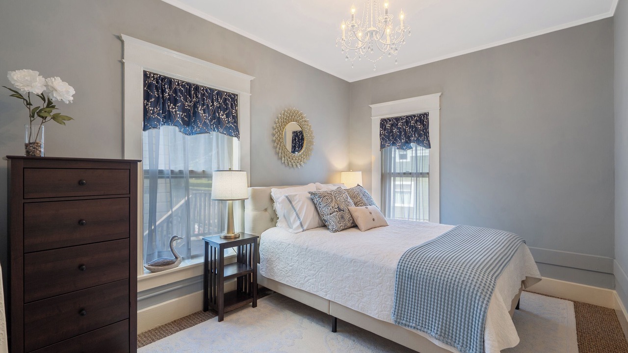 Photo of Bedroom in Baldwinsville