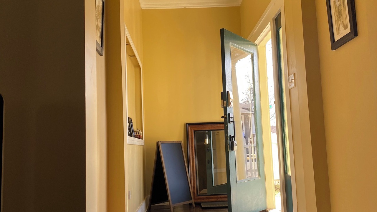 Photo of Bedroom in Fairmount