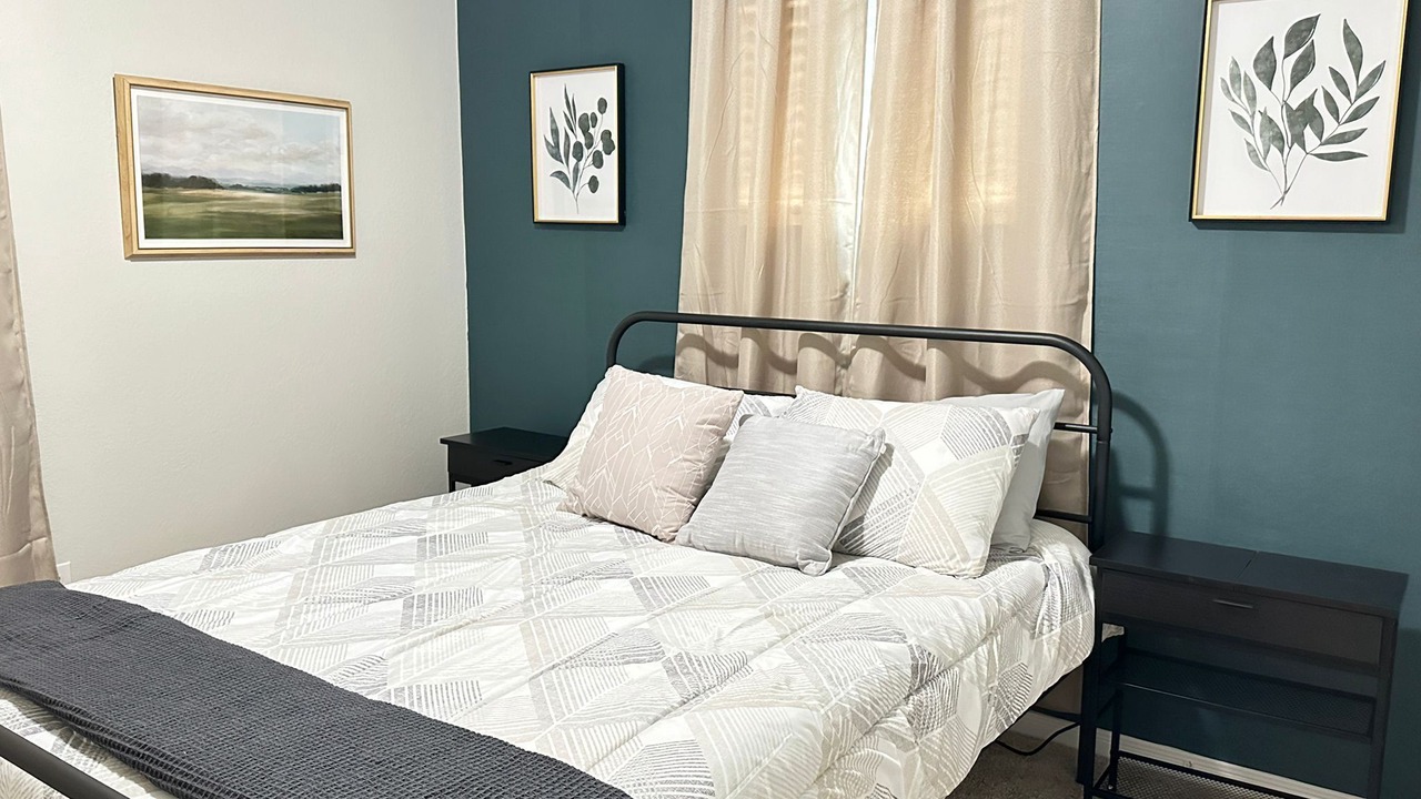 Photo of Bedroom in Kyle
