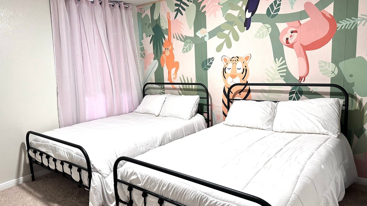 Photo of Bedroom in Kyle