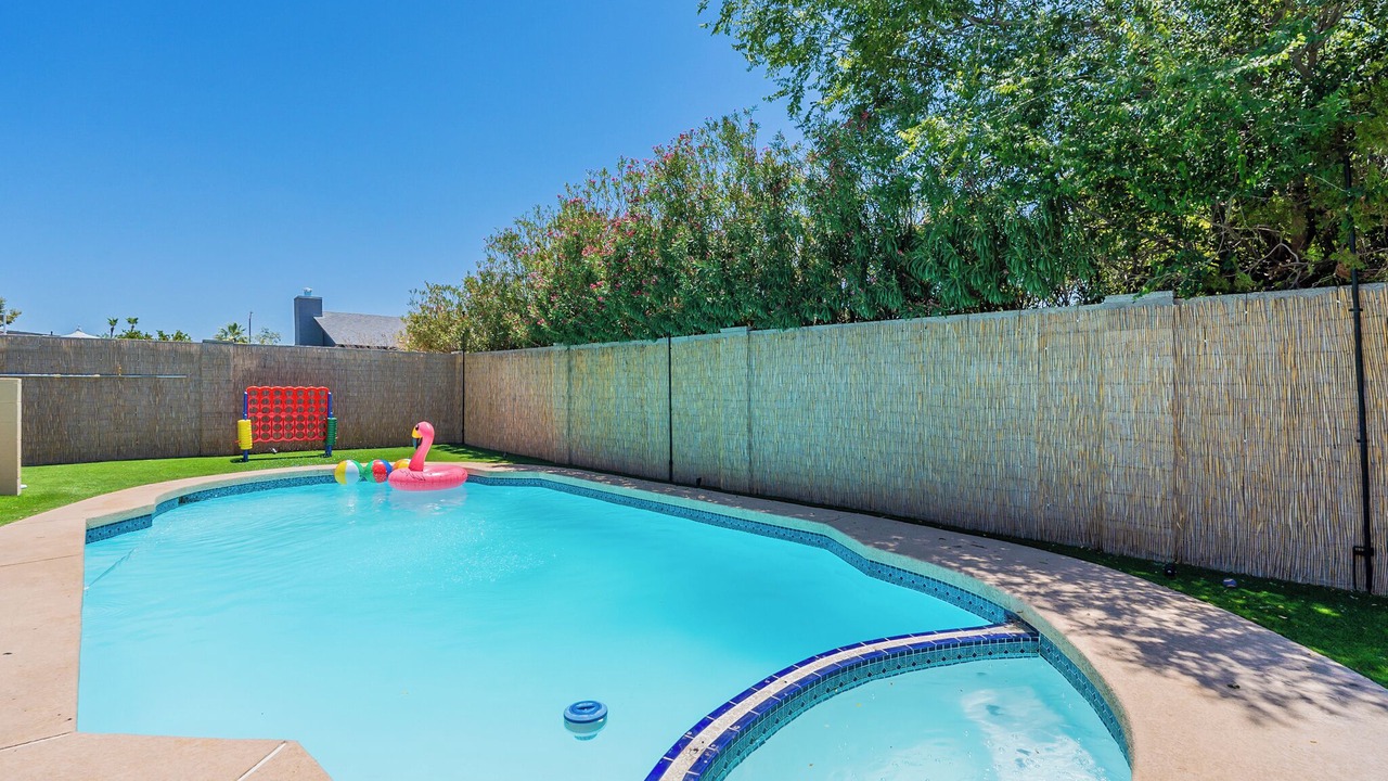 Photo of Outdoor in North Mountain