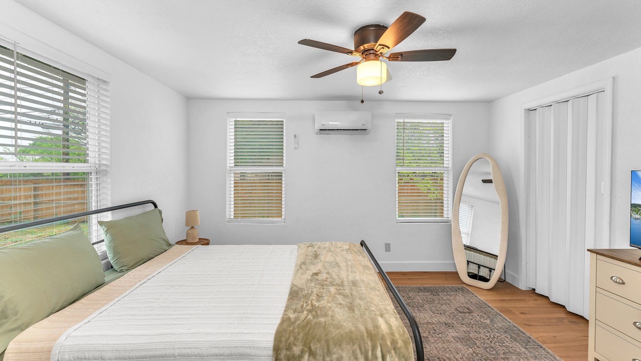 Photo of Bedroom in Highland Park