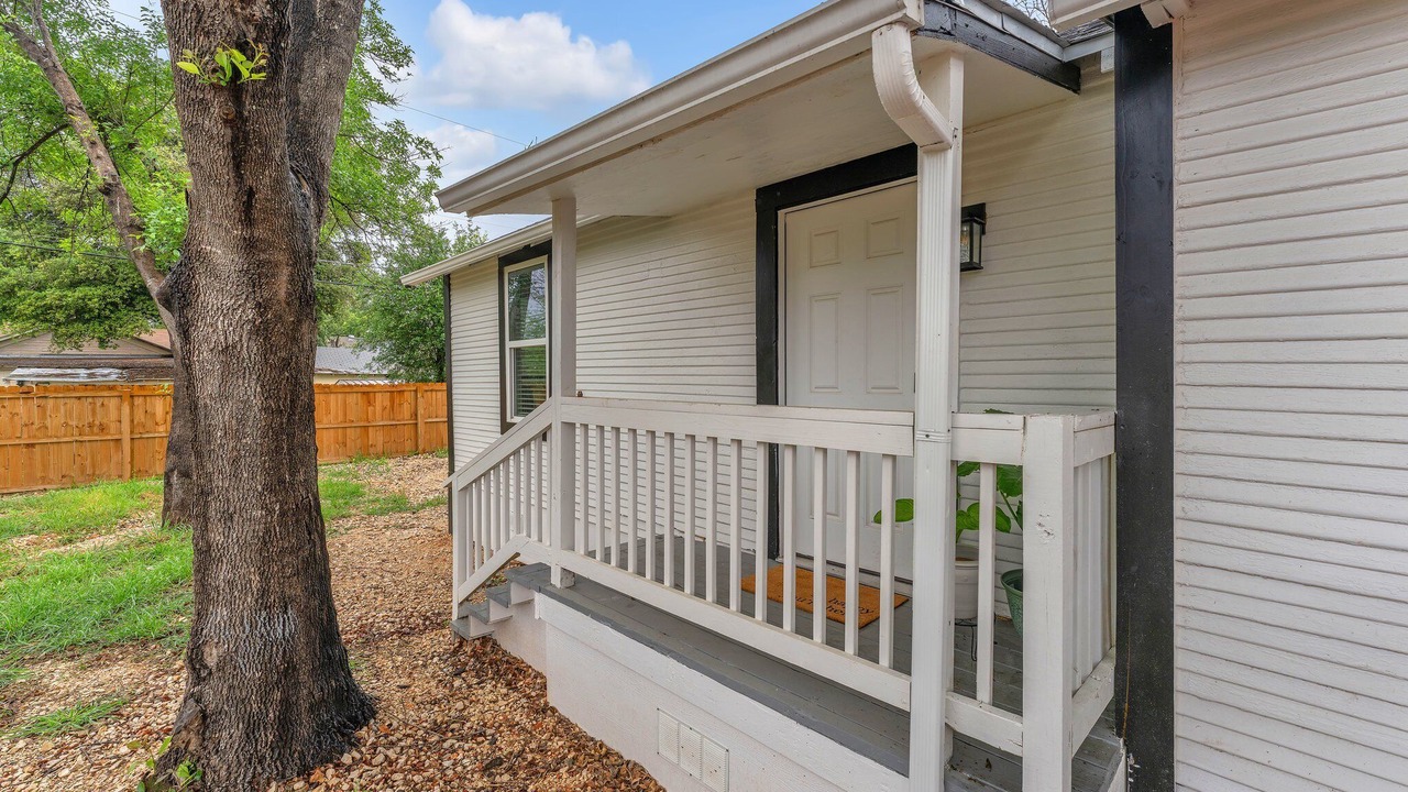 Photo of Outdoor in Highland Park
