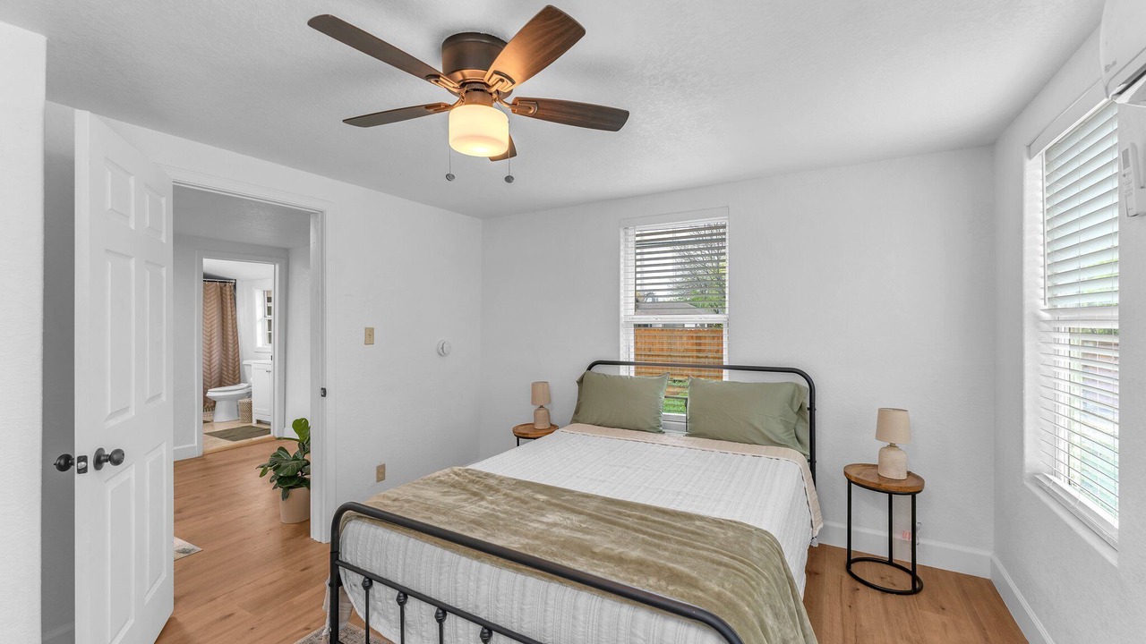 Photo of Bedroom in Highland Park
