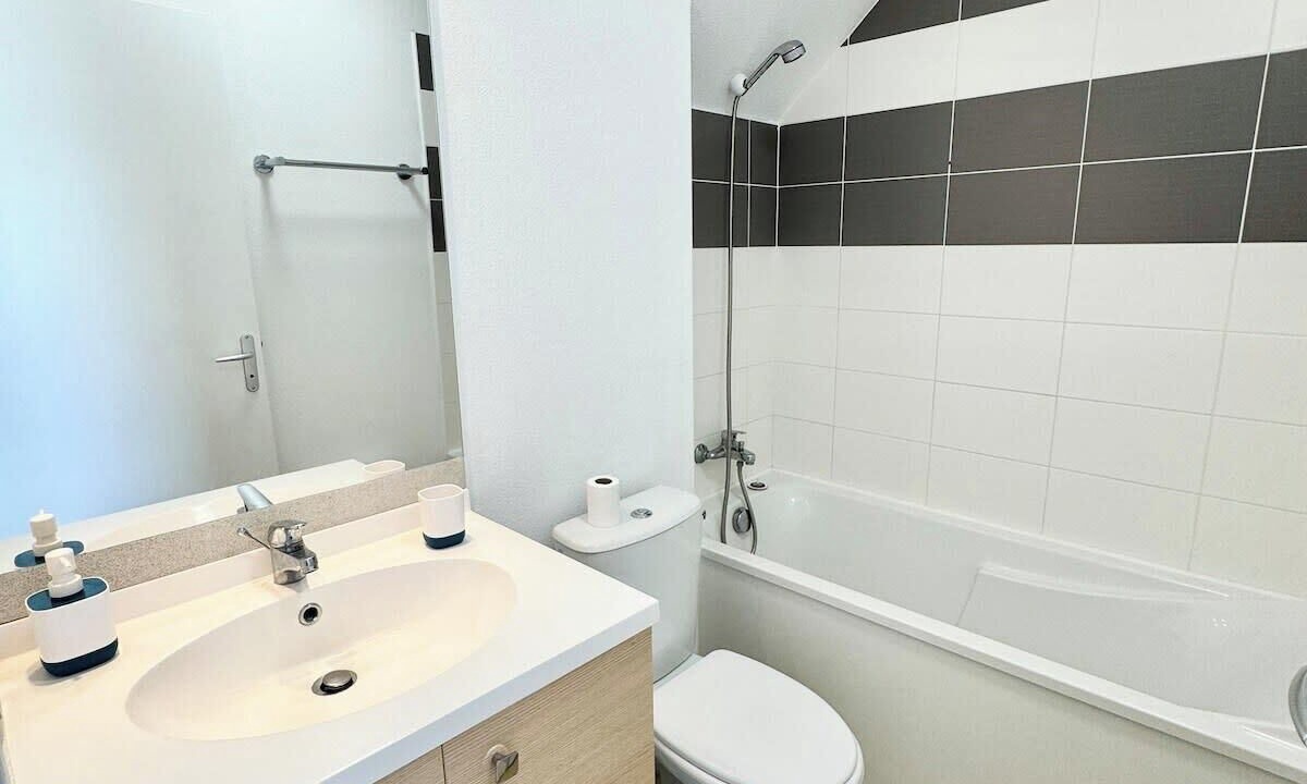 Photo of Bathroom in Queven