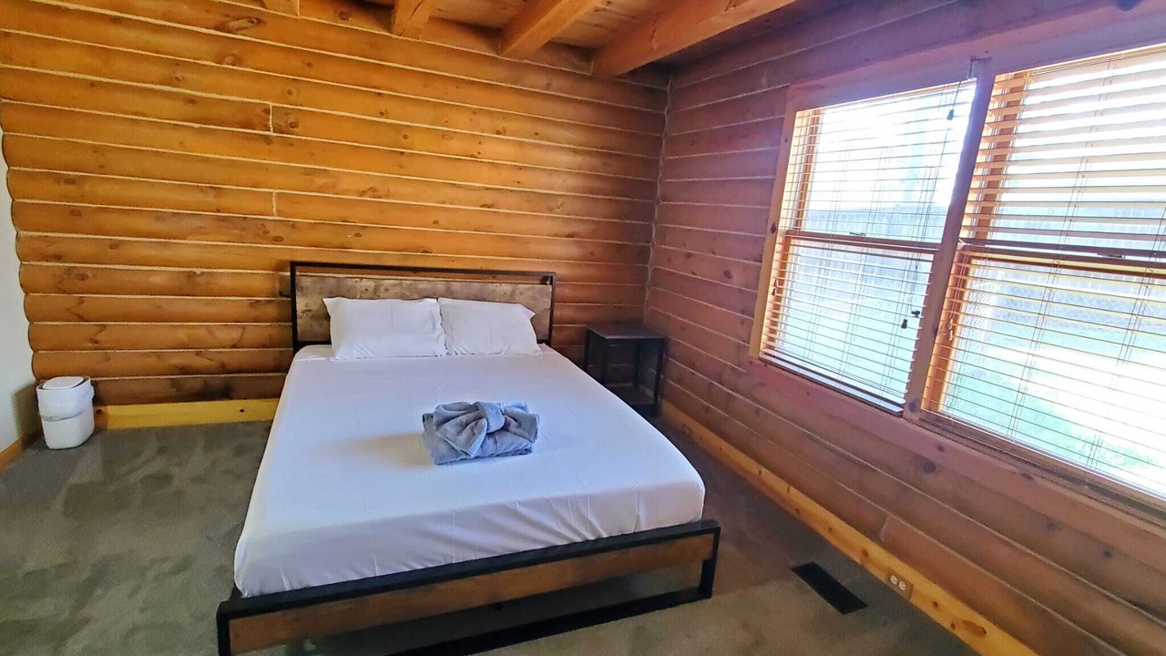 Photo of Bedroom in Anderson