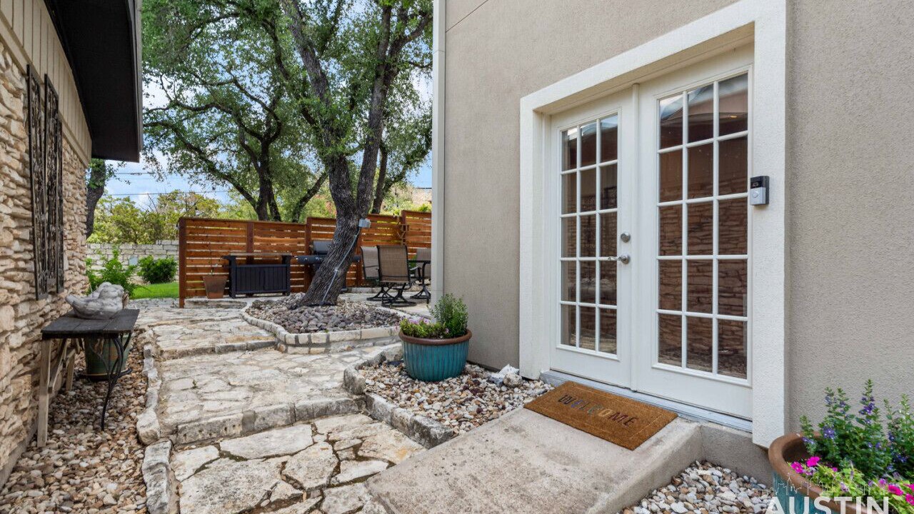 Photo of Others in Comanche Trail Estates
