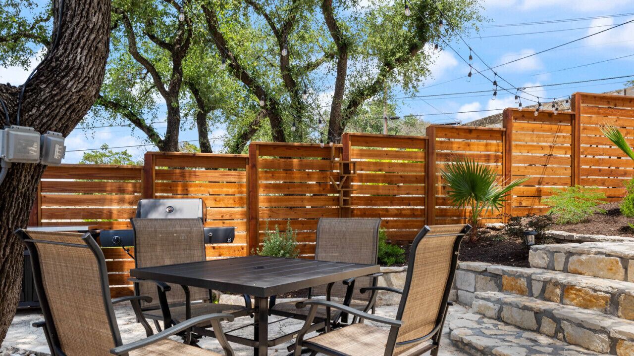 Photo of Outdoor in Comanche Trail Estates