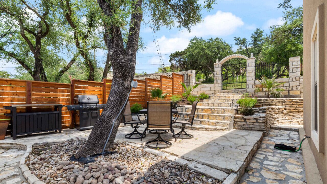 Photo of Outdoor in Comanche Trail Estates