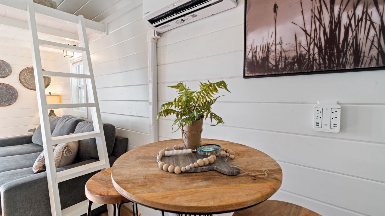 Photo of Livingroom in Gadsden