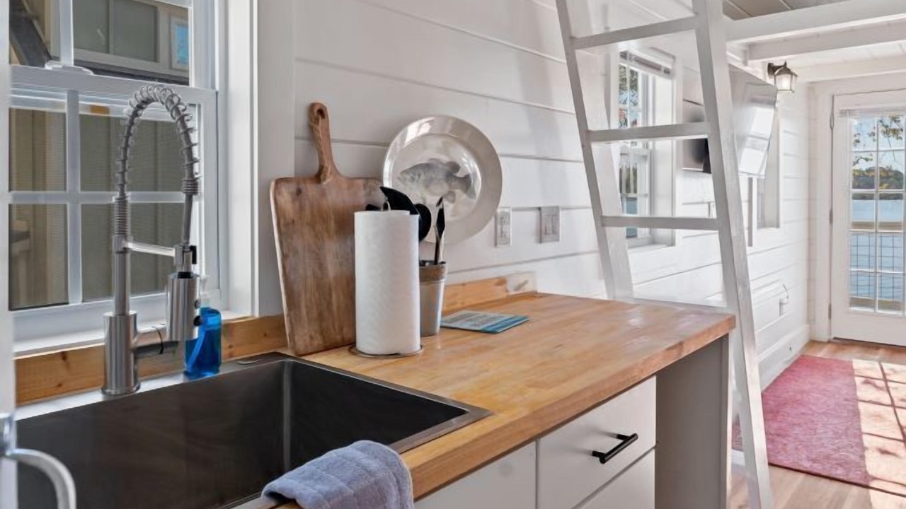 Photo of Others in Gadsden