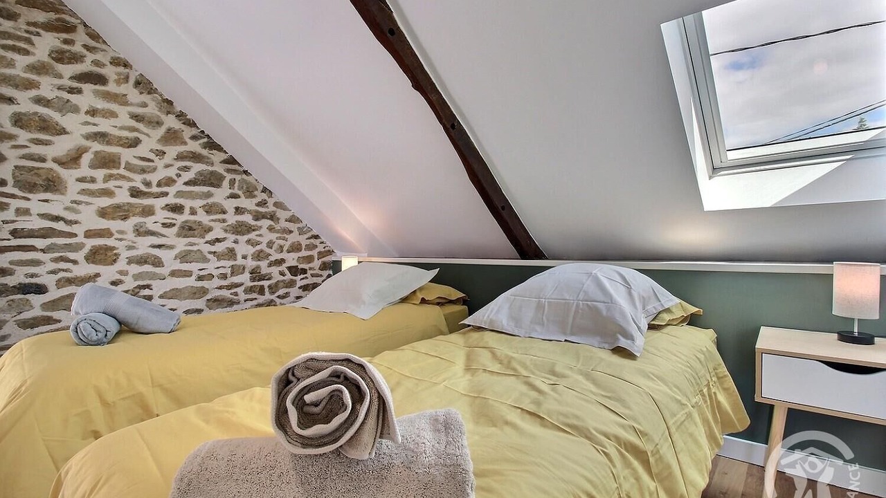 Photo of Bedroom in Plestan