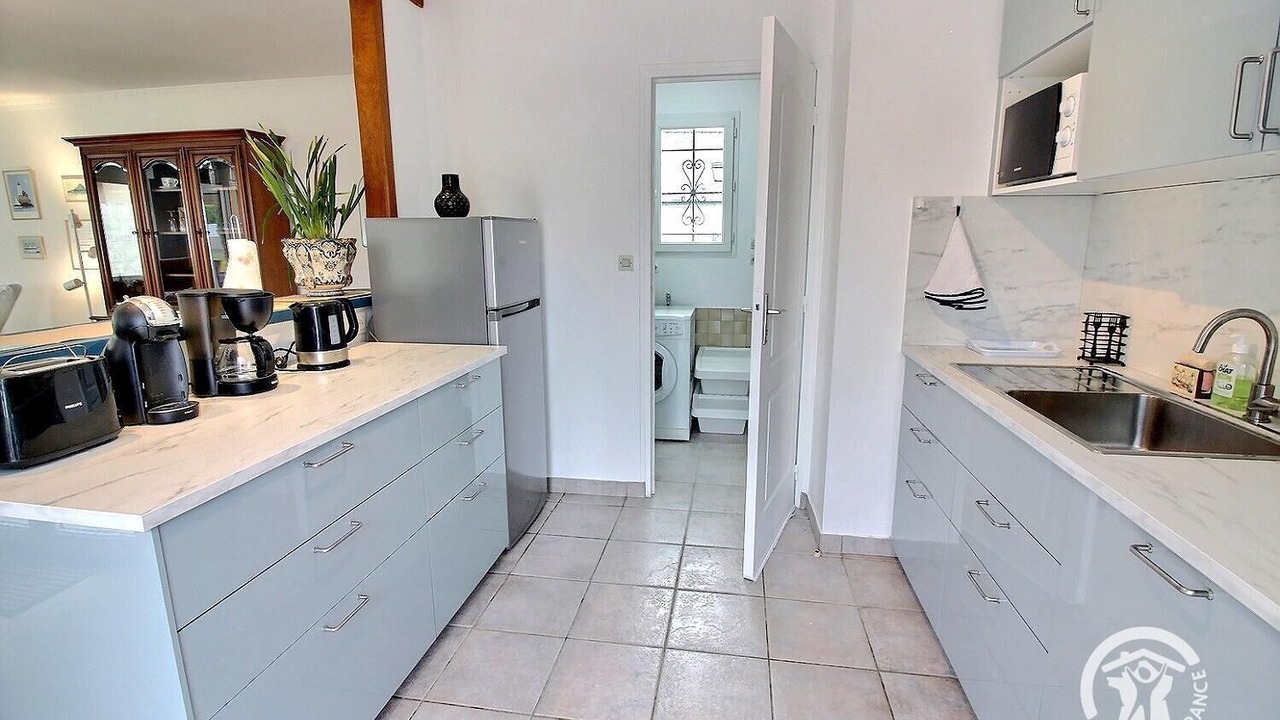 Photo of Kitchen in Etables-sur-Mer