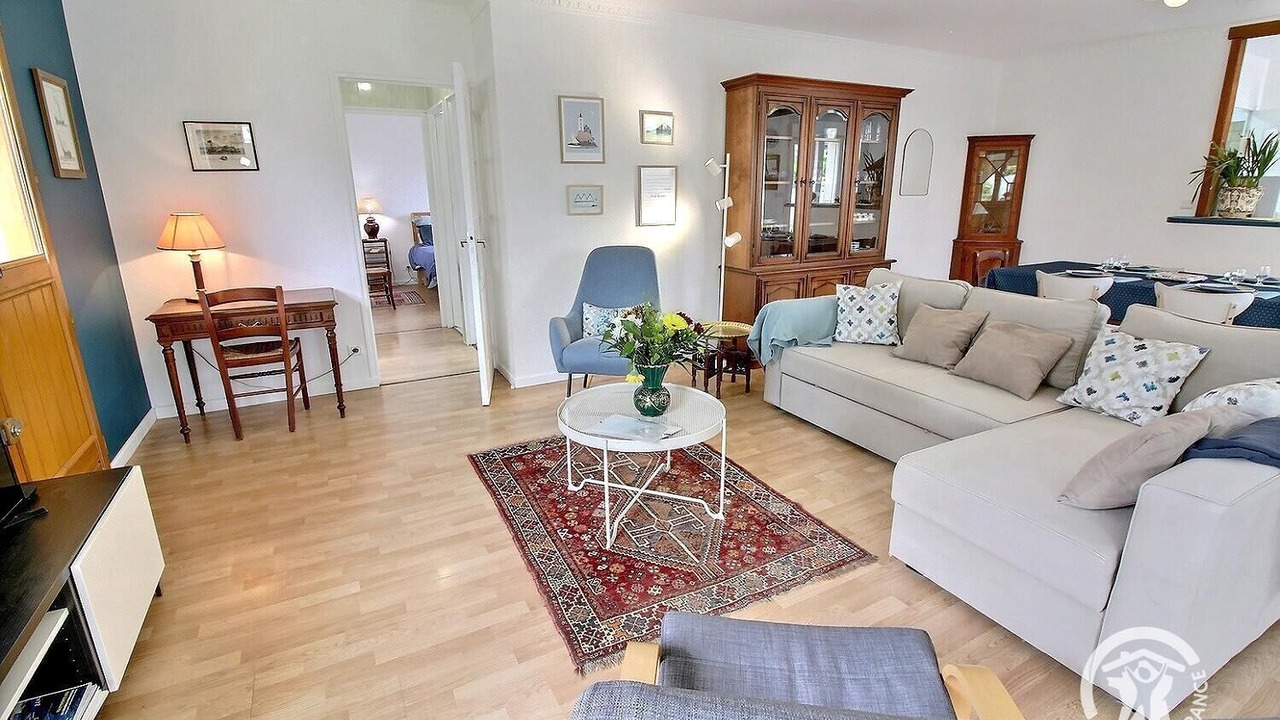 Photo of Livingroom in Etables-sur-Mer
