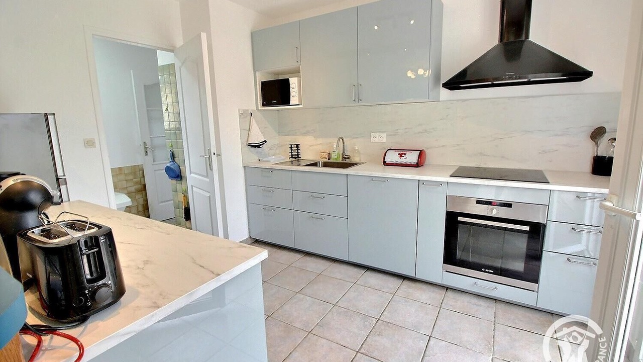 Photo of Kitchen in Etables-sur-Mer