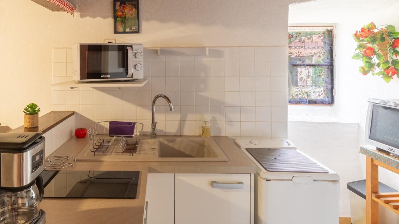 Photo of Kitchen in Laval-du-Tarn