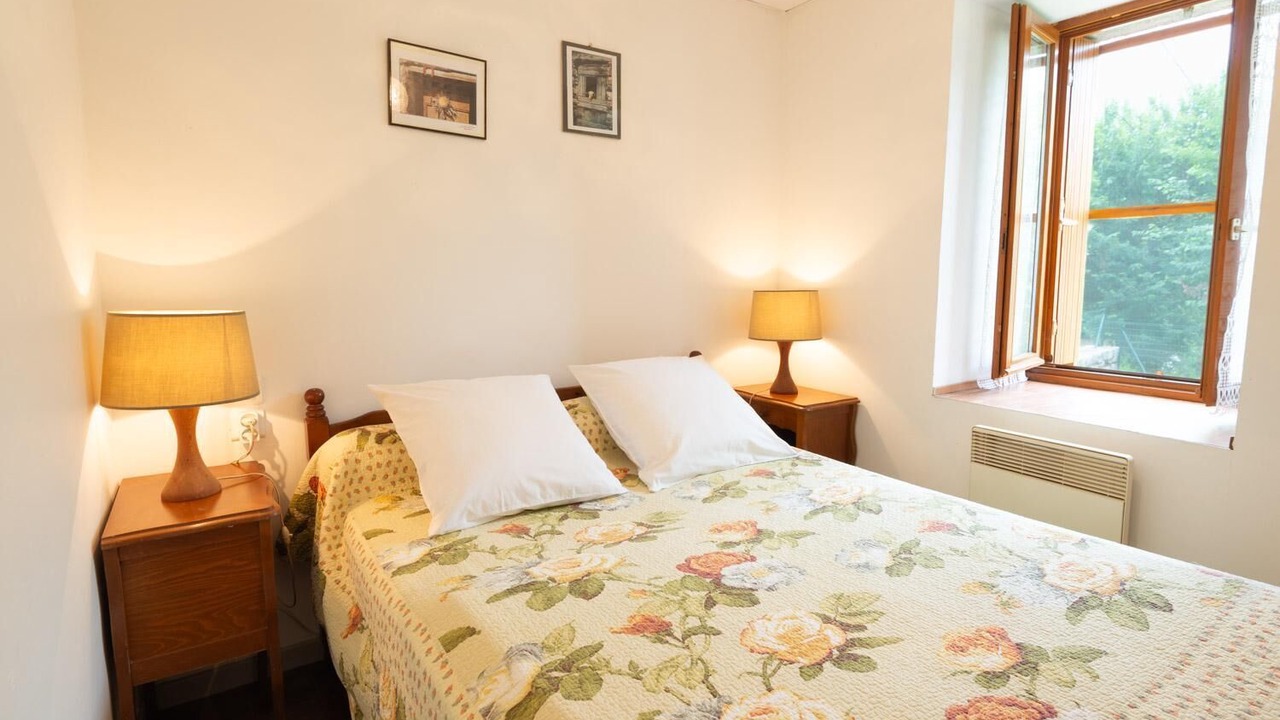 Photo of Bedroom in Laval-du-Tarn