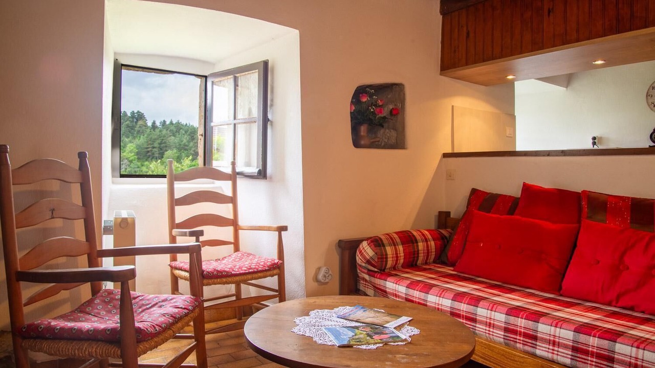 Photo of Livingroom in Laval-du-Tarn