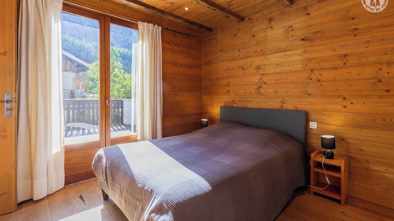 Photo of Bedroom in Le Praz