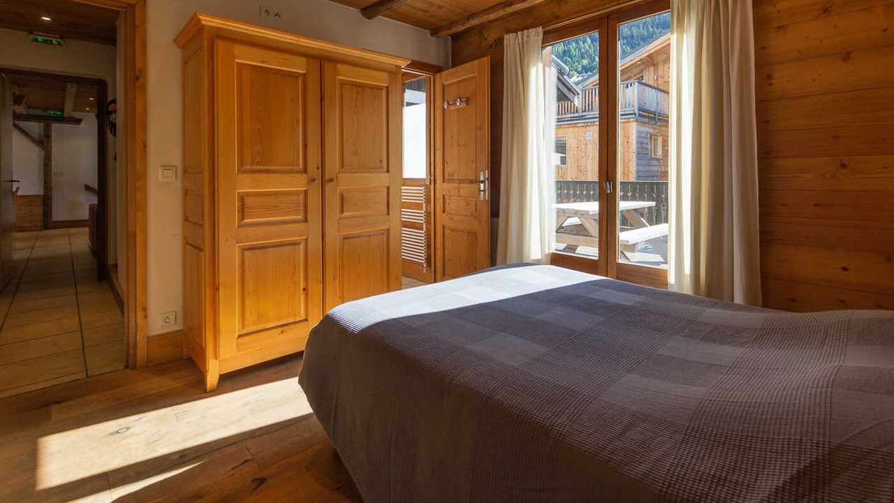 Photo of Bedroom in Le Praz