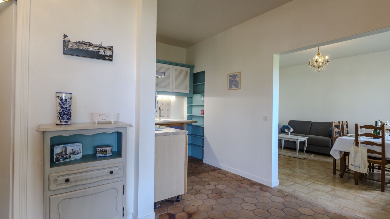 Photo of Others in Medis