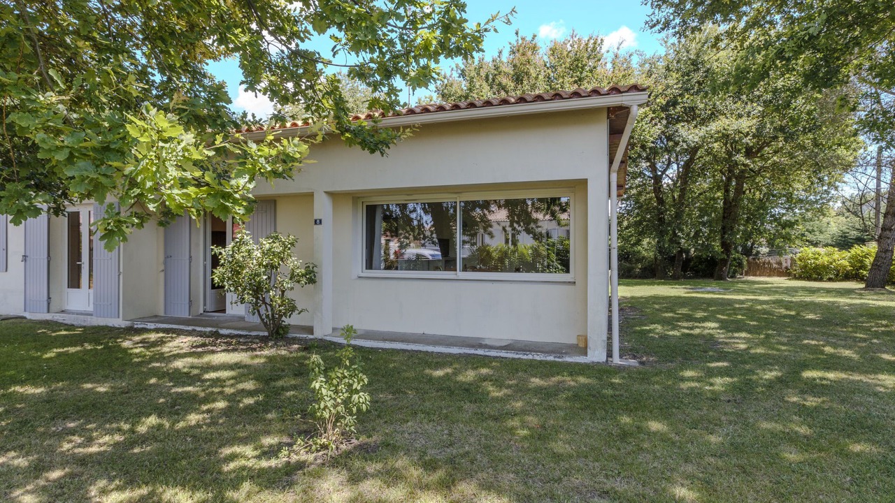 Photo of Others in Medis