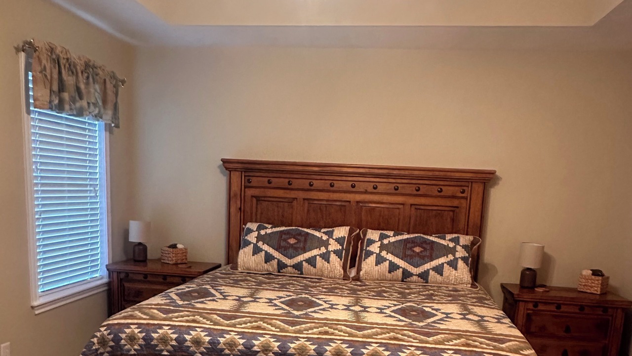 Photo of Bedroom in Emerald Forest