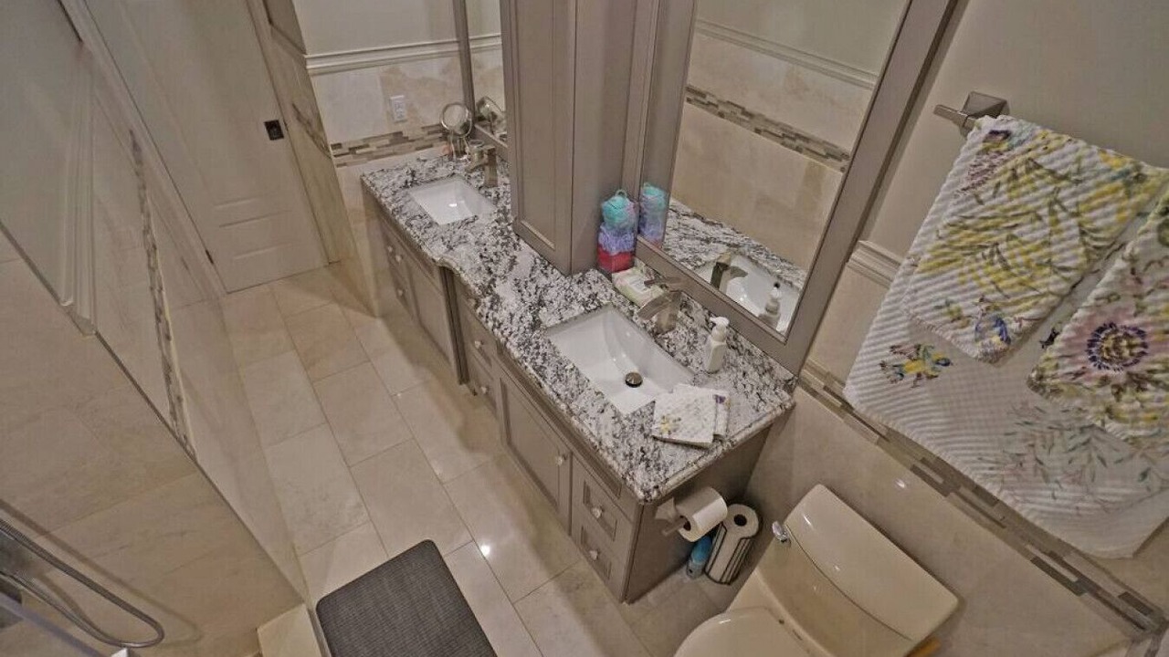 Photo of Bathroom in Historic Old Town