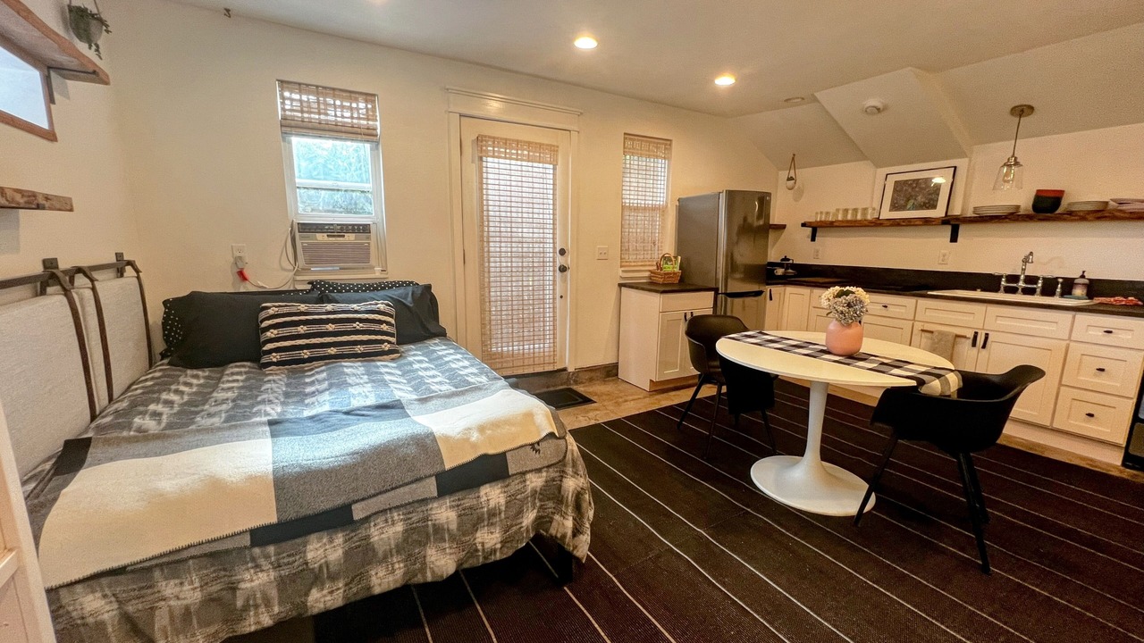 Photo of Bedroom in Cedar Hills