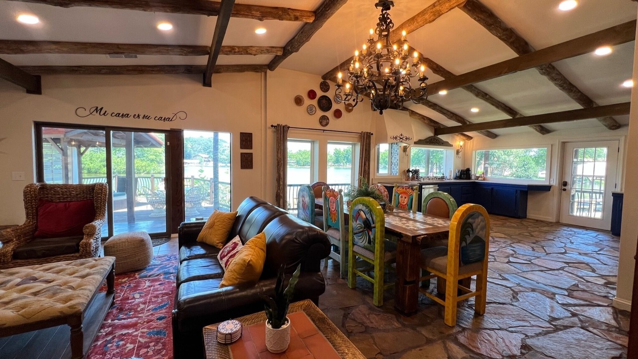 Photo of Livingroom in Royal