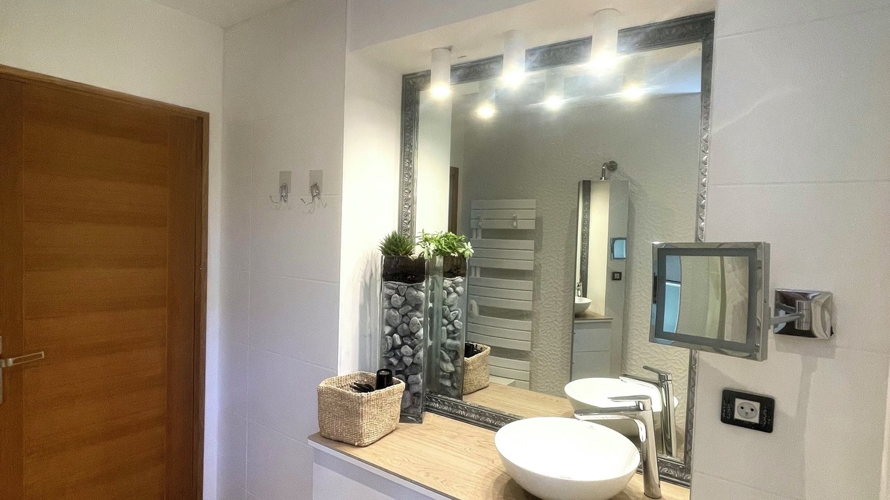 Photo of Bathroom in Clarensac