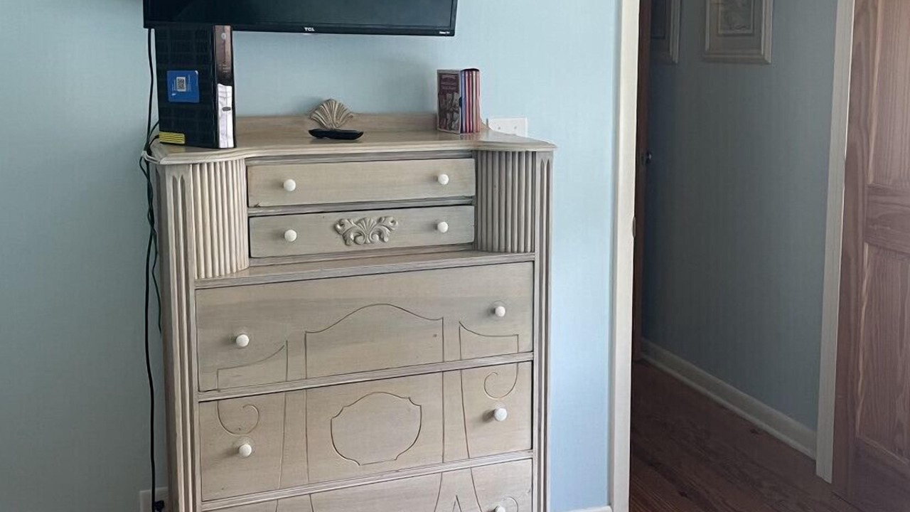 Photo of Bedroom in Demere Park