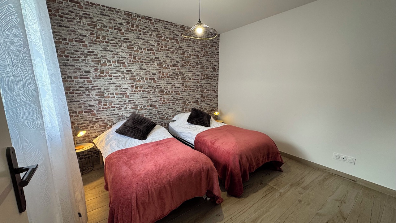Photo of Bedroom in Vezeronce-Curtin