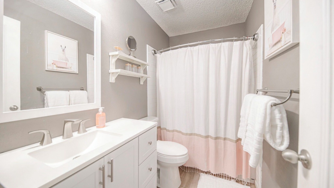 Photo of Bathroom in Midland