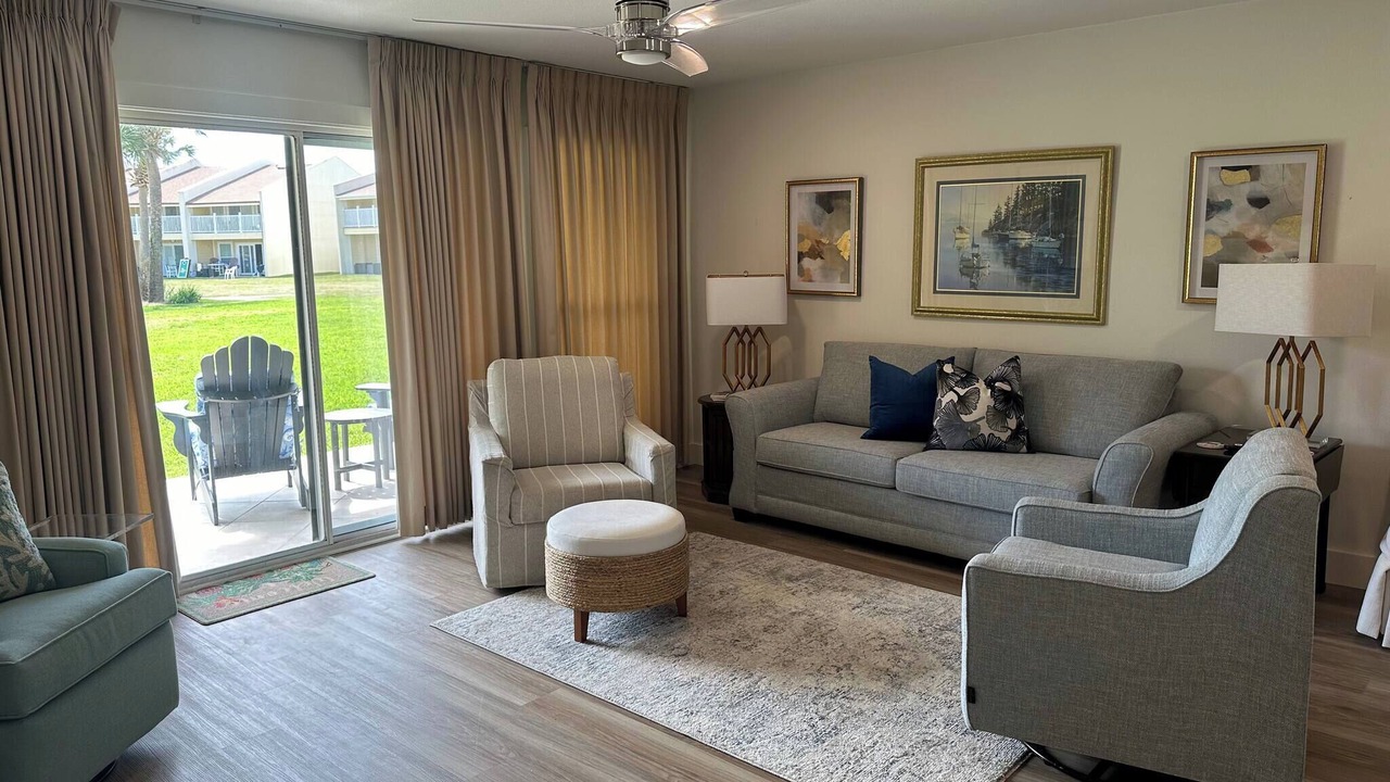 Photo of Livingroom in Miramar Beach