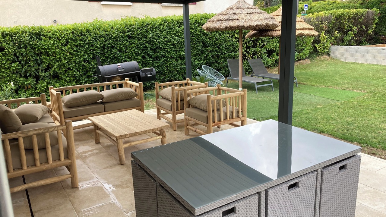Photo of Patio Balcony in Volx
